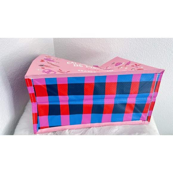 TRADER JOE’S Holiday Gift / Tote Bag - Picture 3 of 4